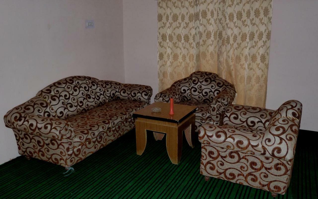 Kolong Retreat Hotel Kolang Buitenkant foto